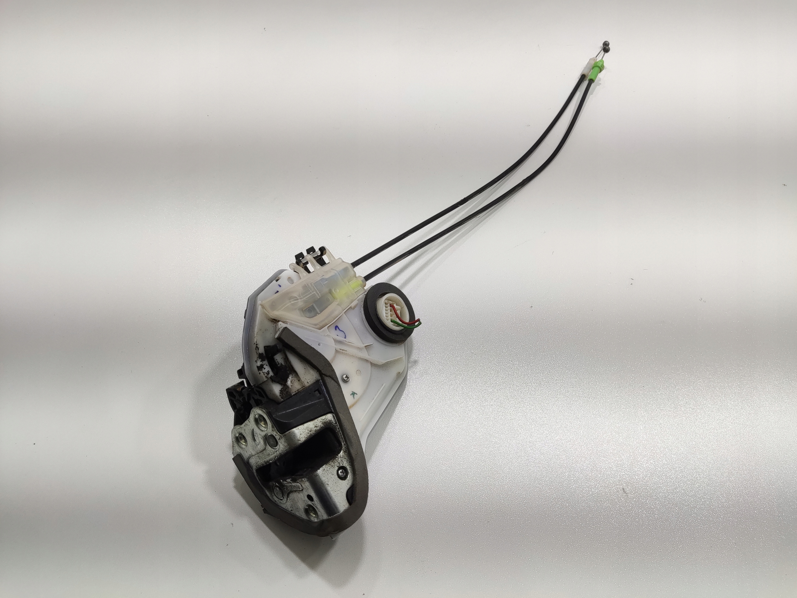 ZAMOK PRAVYCH ZADNYCH DVERI PEUGEOT 208 I 2 PIN PINY 2014-2022 EUROPA