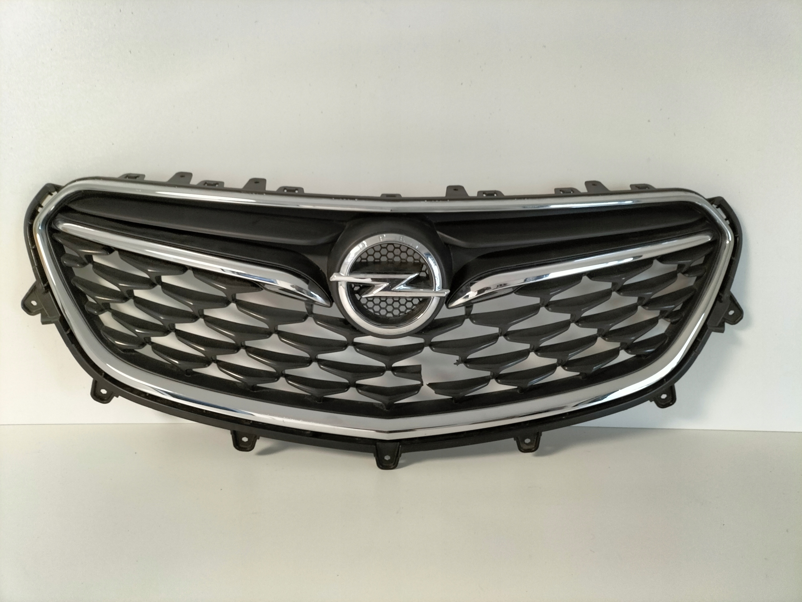 MRIEZKA LISTA OPEL MOKKA X 16-21