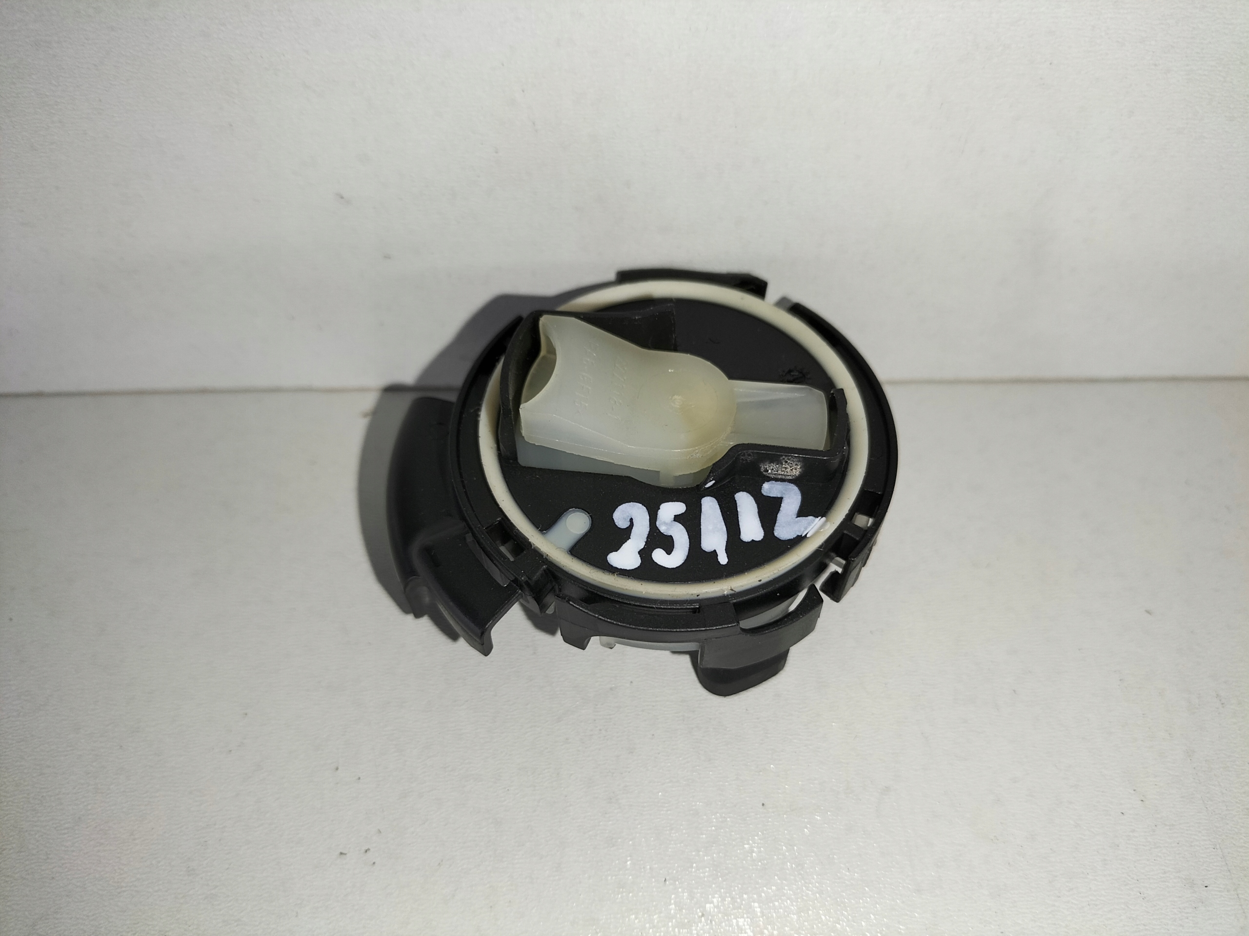 ČIDLO NÁRAZU DVERÍ PORSCHE 911 991 11-