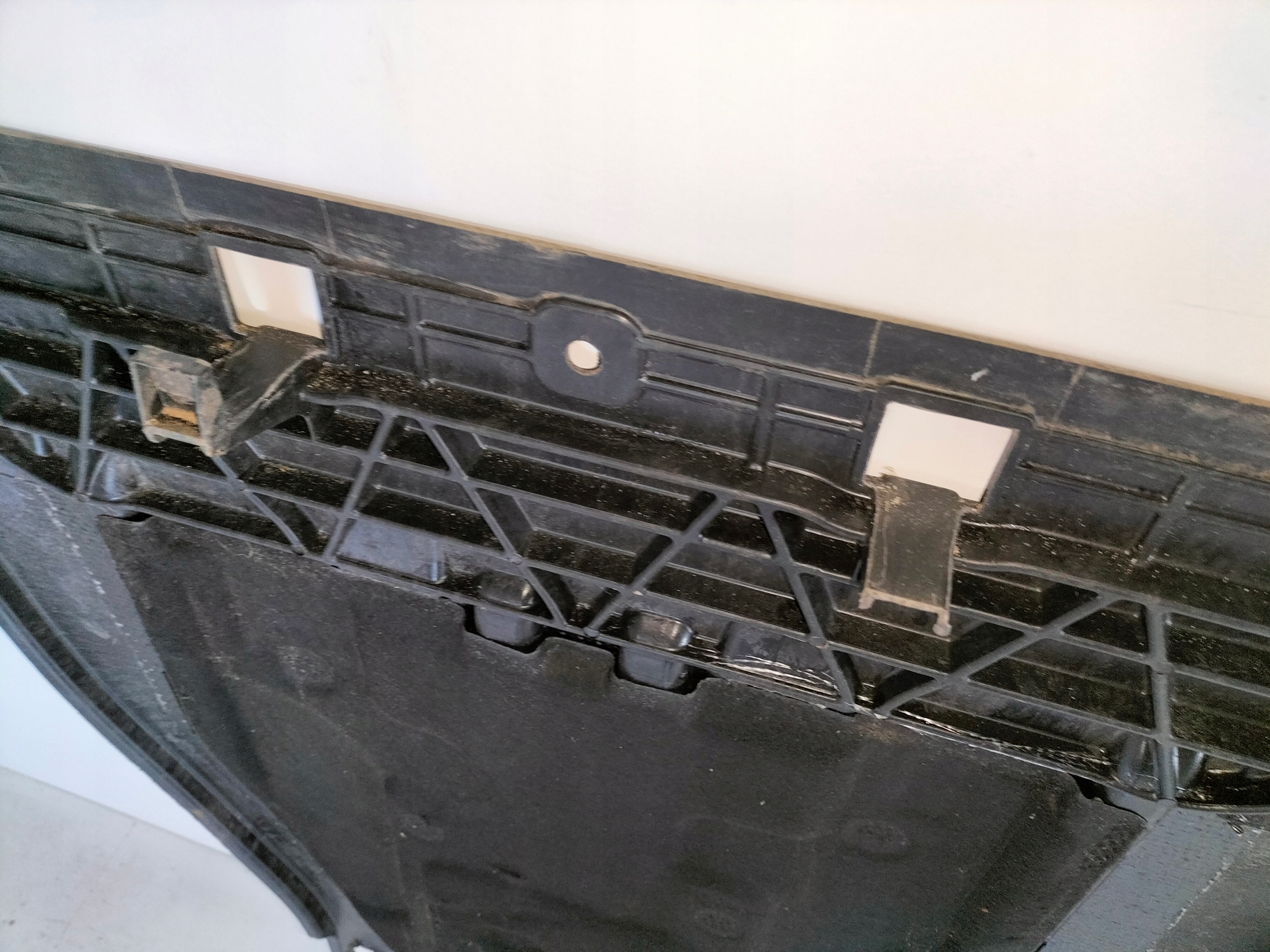 ZADNÝ KRYT PODVOZKU VW ID3 19-