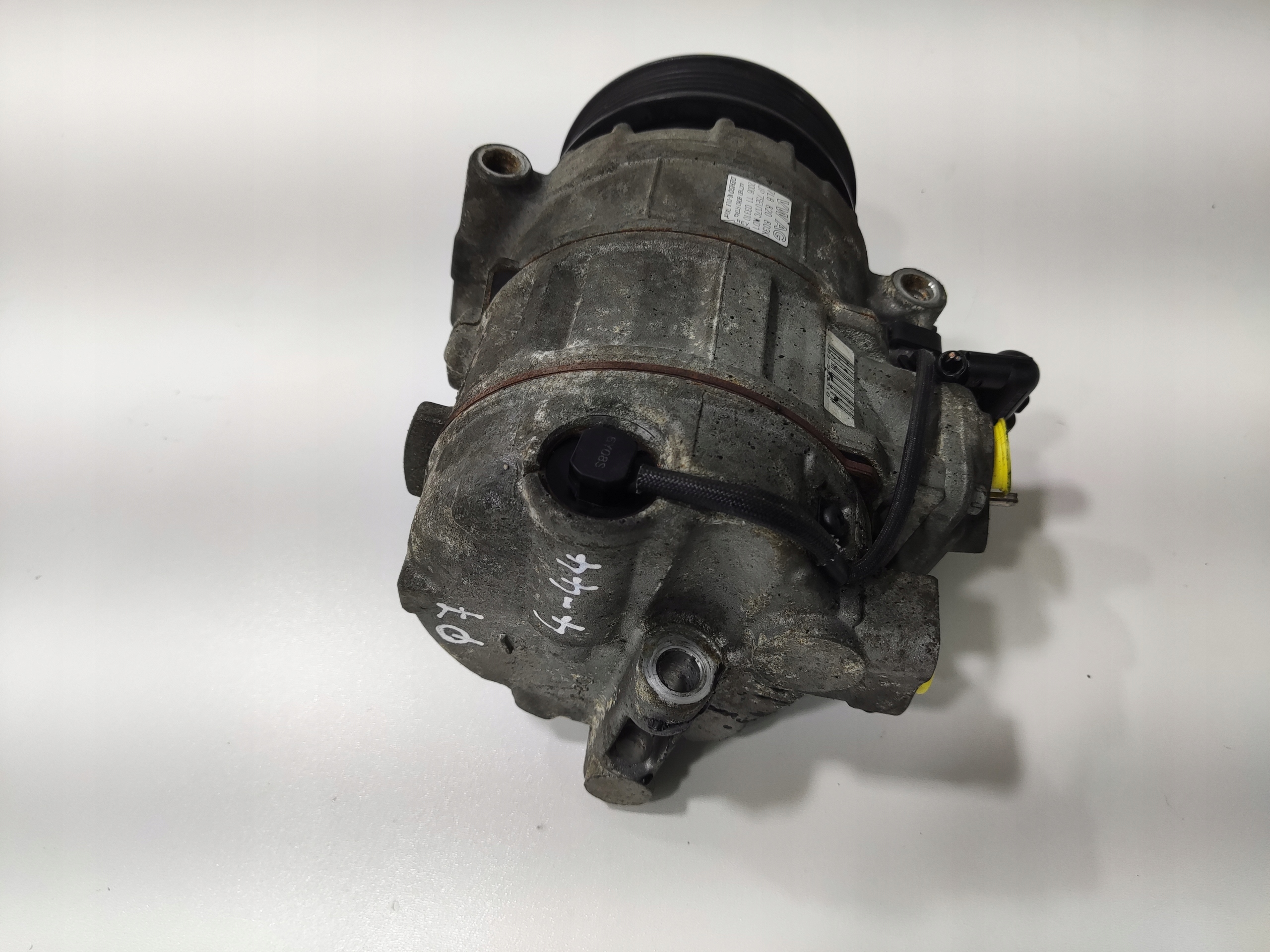 KOMPRESOR KLIMATIZACIE AUDI Q7 I 4L 3.0 TDI 2005-2009 7L6820803K