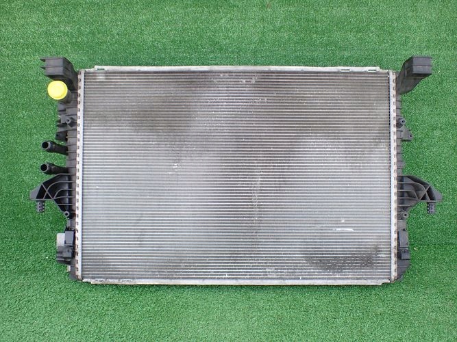VW T6 CHLADIC VODY KLIMATIZACIE INTERCOOLER kpl