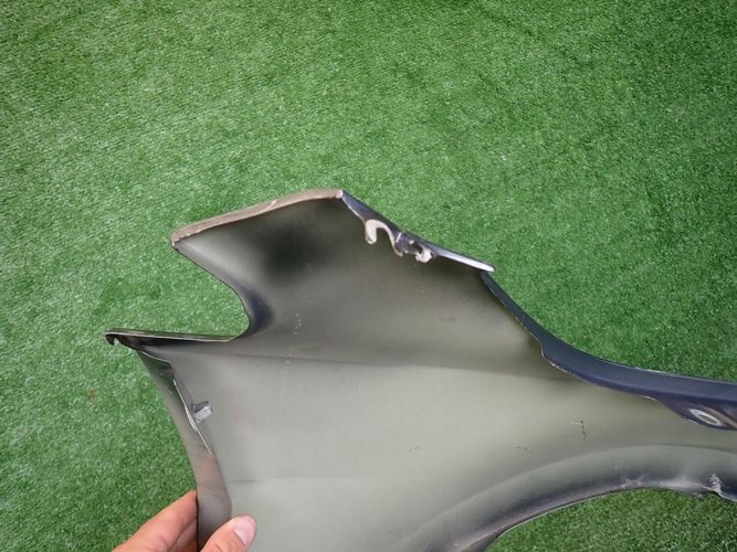 VW GOLF VII LIFT 17- ĽAVÝ PREDNÝ BLATNÍK