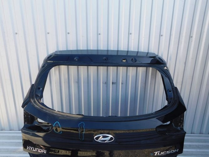 HYUNDAI TUCSON III lift 18- ZADNÁ KAPOTA