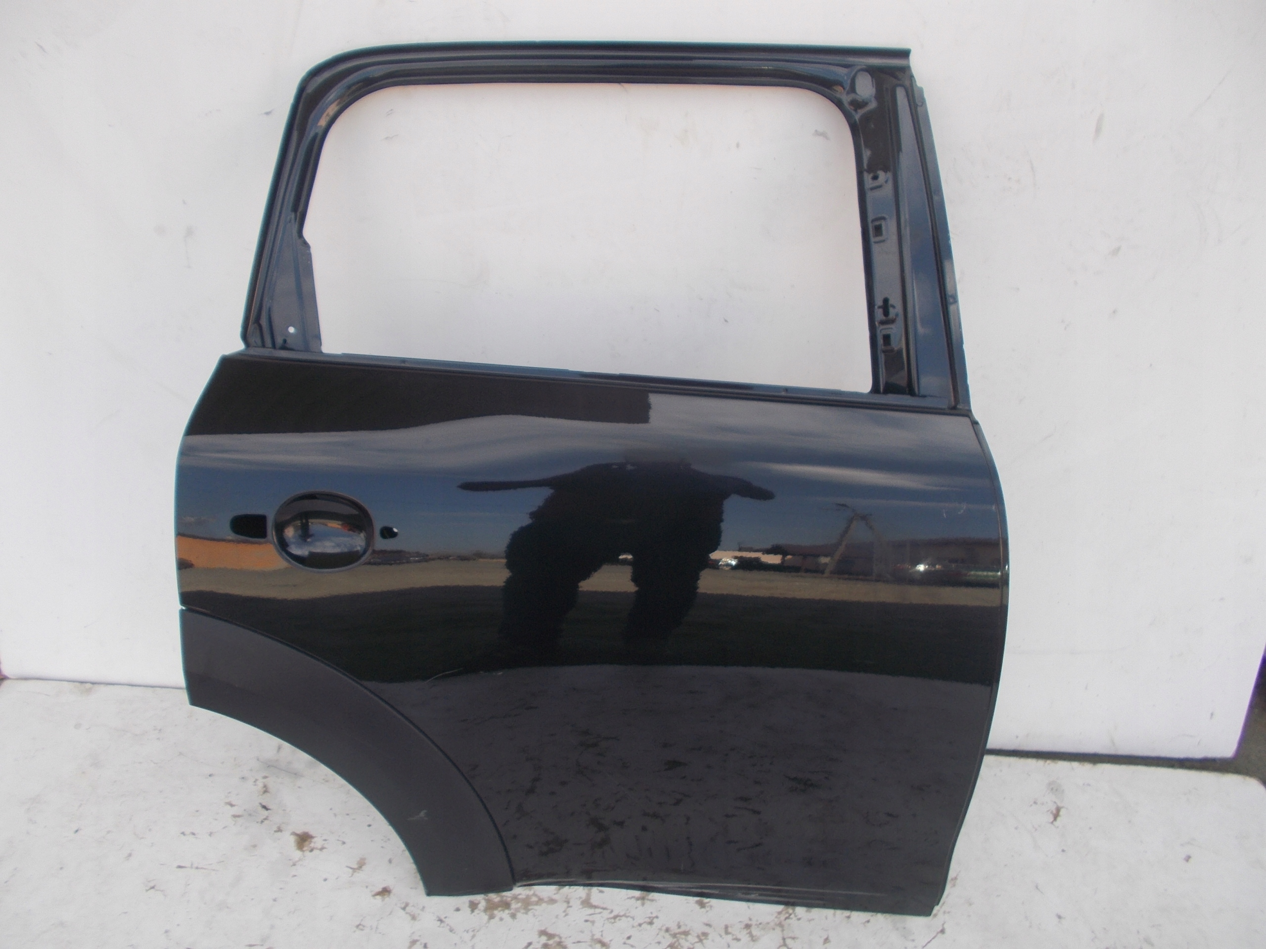 PRAVÉ ZADNÉ DVERE MINI COUNTRYMAN R60