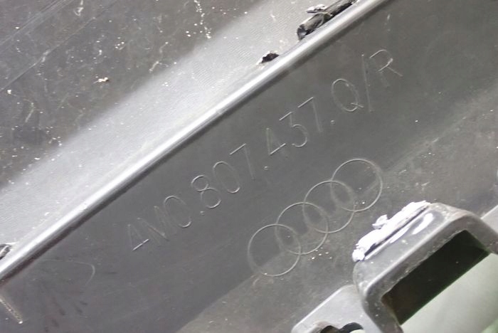 AUDI Q7 4M0 S-LINE 18- PREDNÝ NÁRAZNÍK