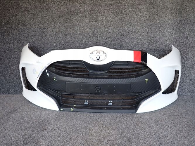 TOYOTA YARIS IV 20- PREDNÝ NÁRAZNÍK