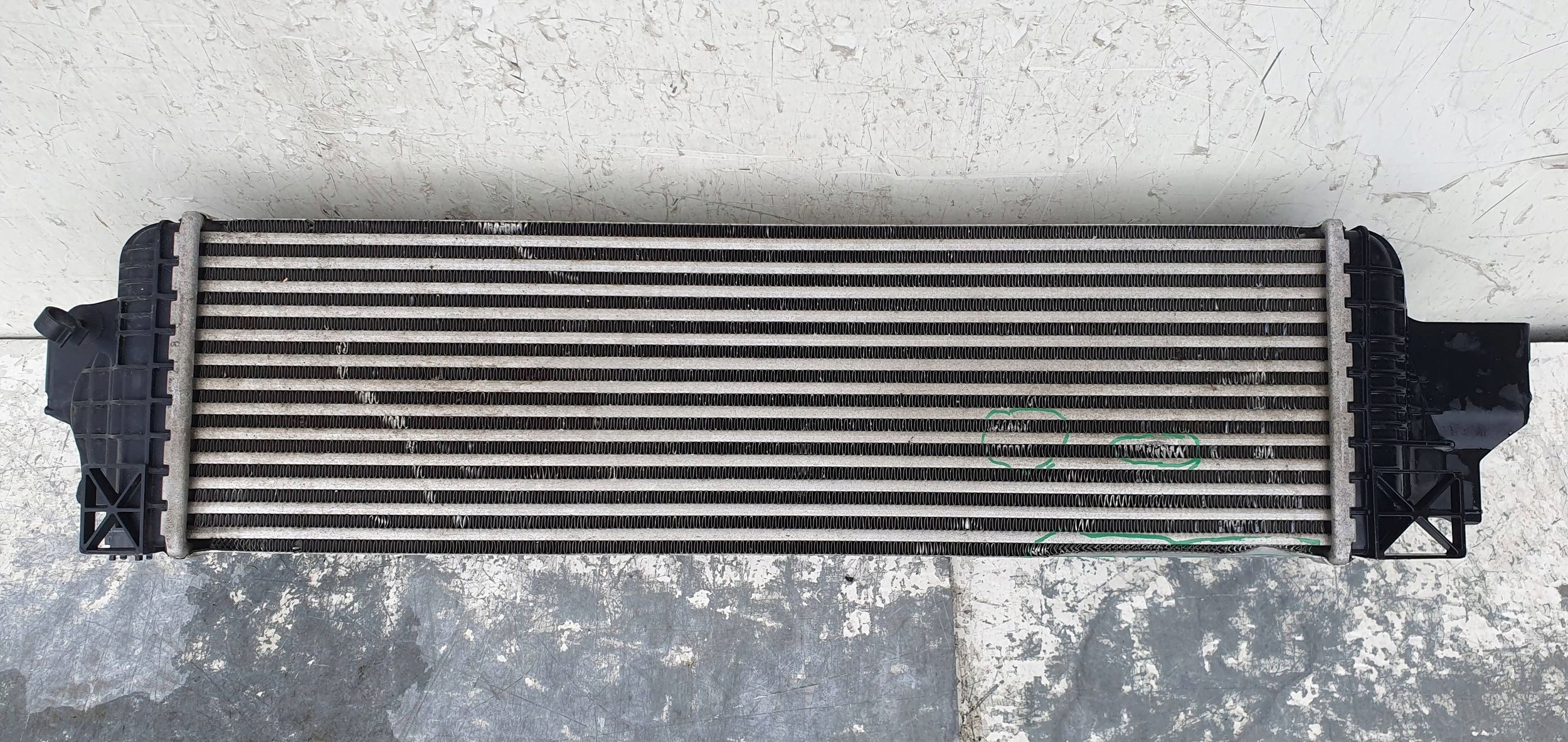 BMW F82 F83 8645765 CHLADIC VZDUCHU INTERCOOLER