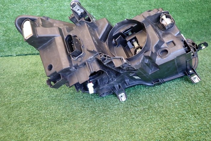 SEAT LEON IV FULL LED LAVE PREDNE SVETLO 5FB941005D