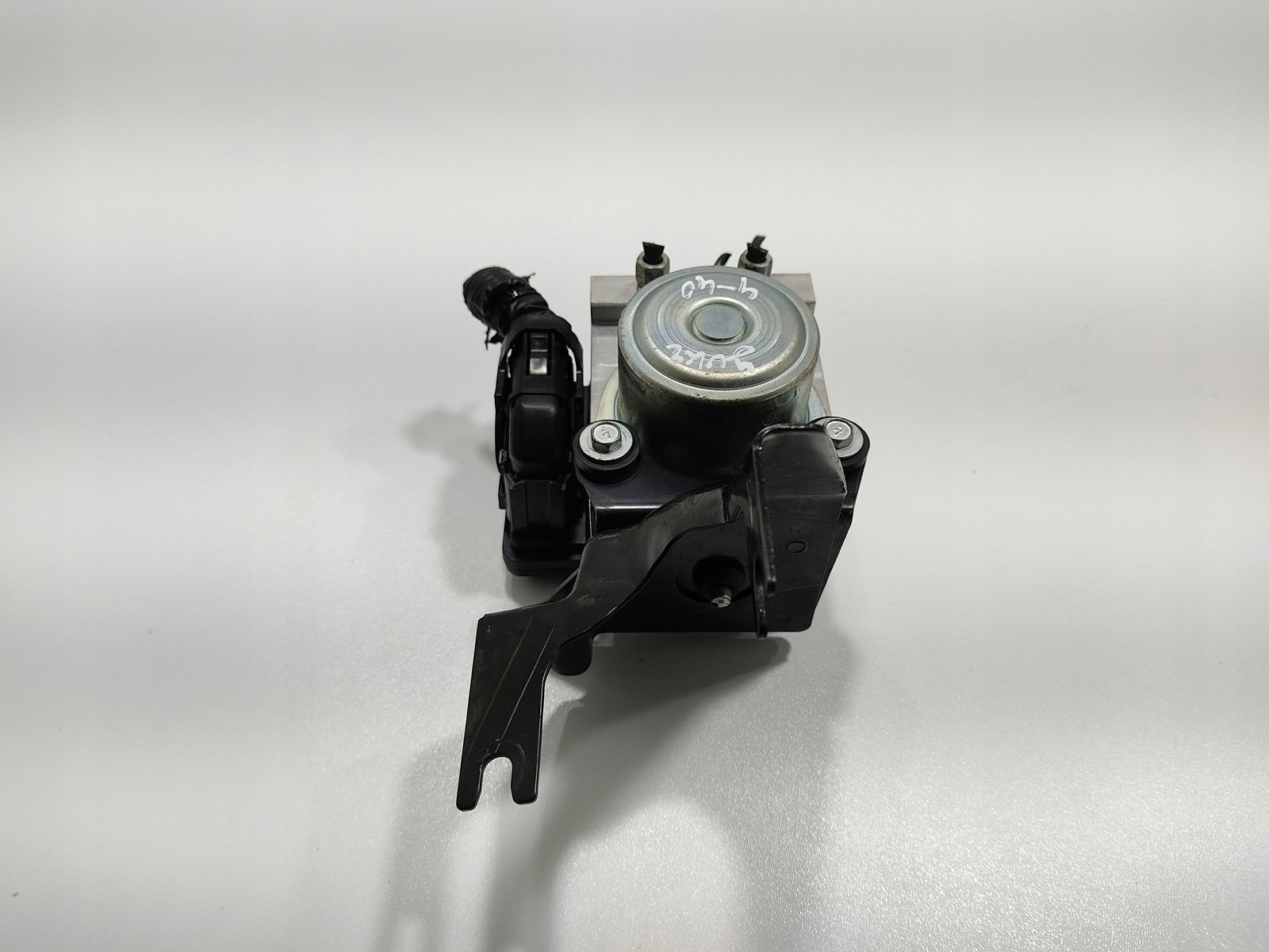 RIADIACA JEDNOTKA KOCKA ABS NISSAN JUKE I F15 47660BX80B 3904K204 TD8405 2010-2014