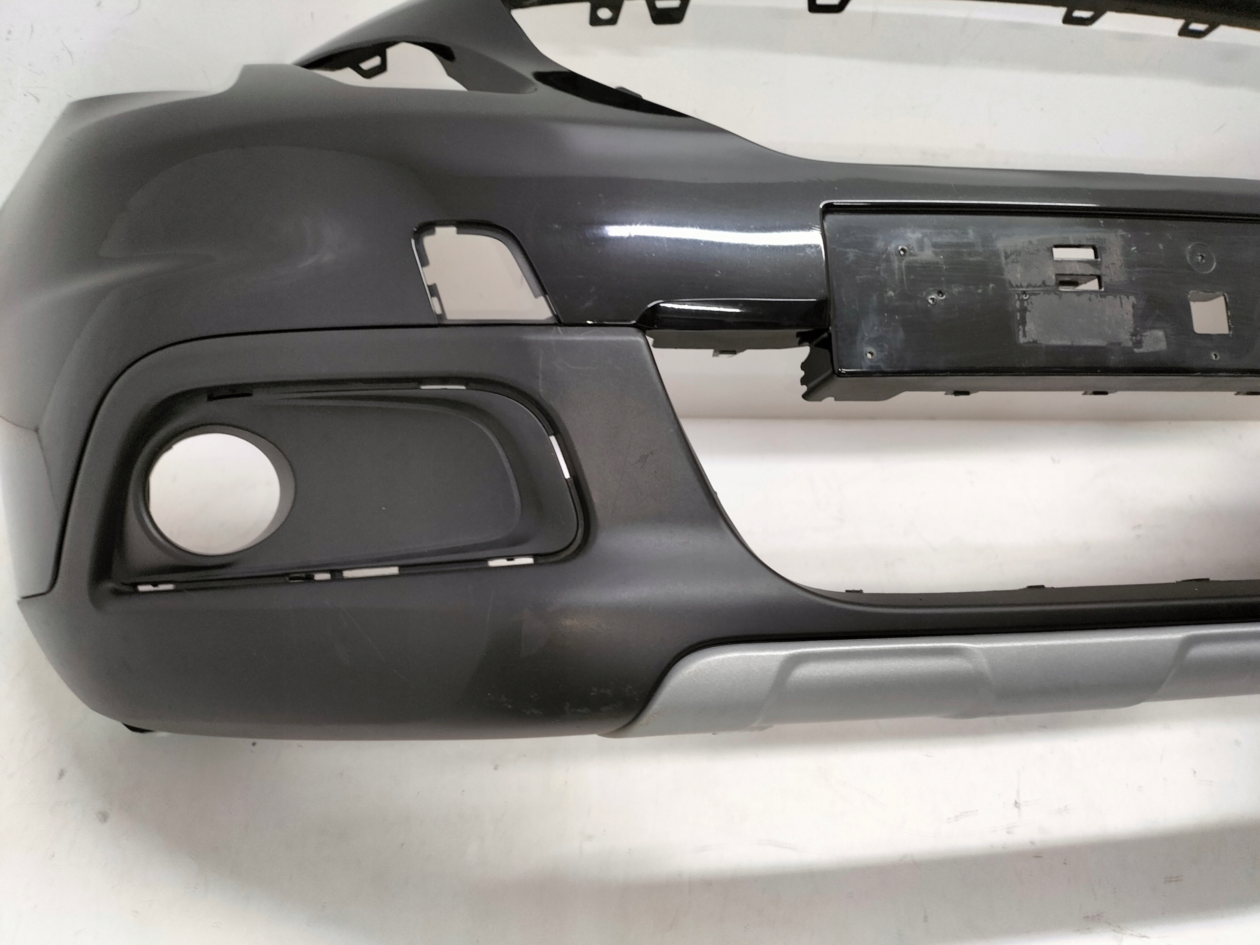 PREDNÝ NÁRAZNÍK PEUGEOT 2008 LIFT 16-