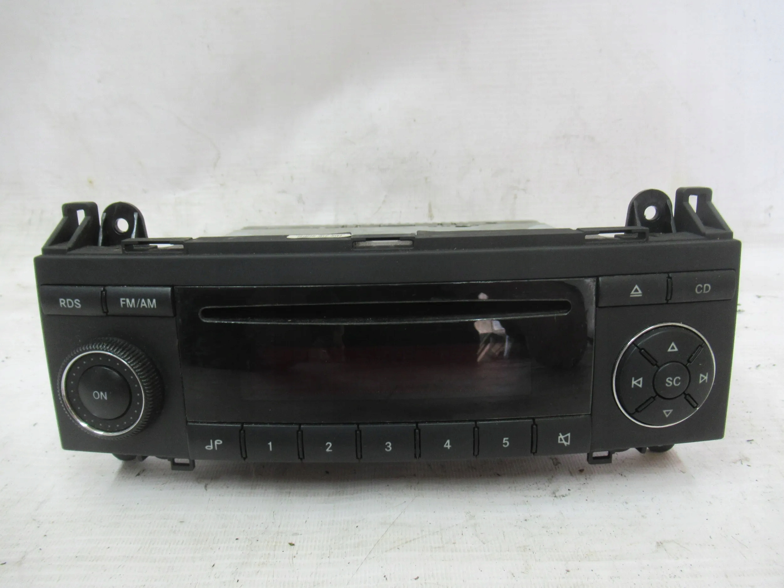 RADIO MERCEDES A KLASA W169