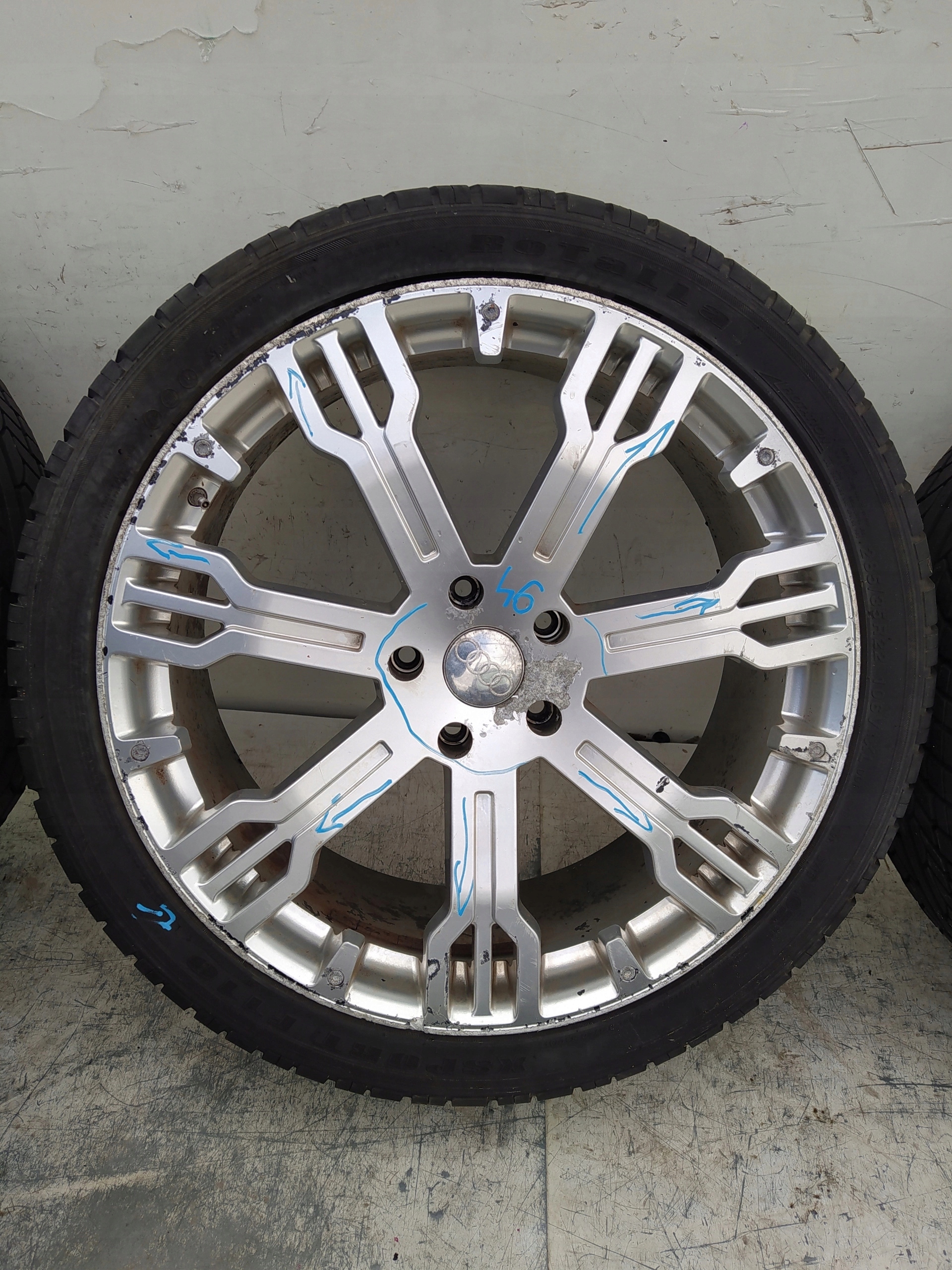AUDI Q7 4L KOLESA 22“