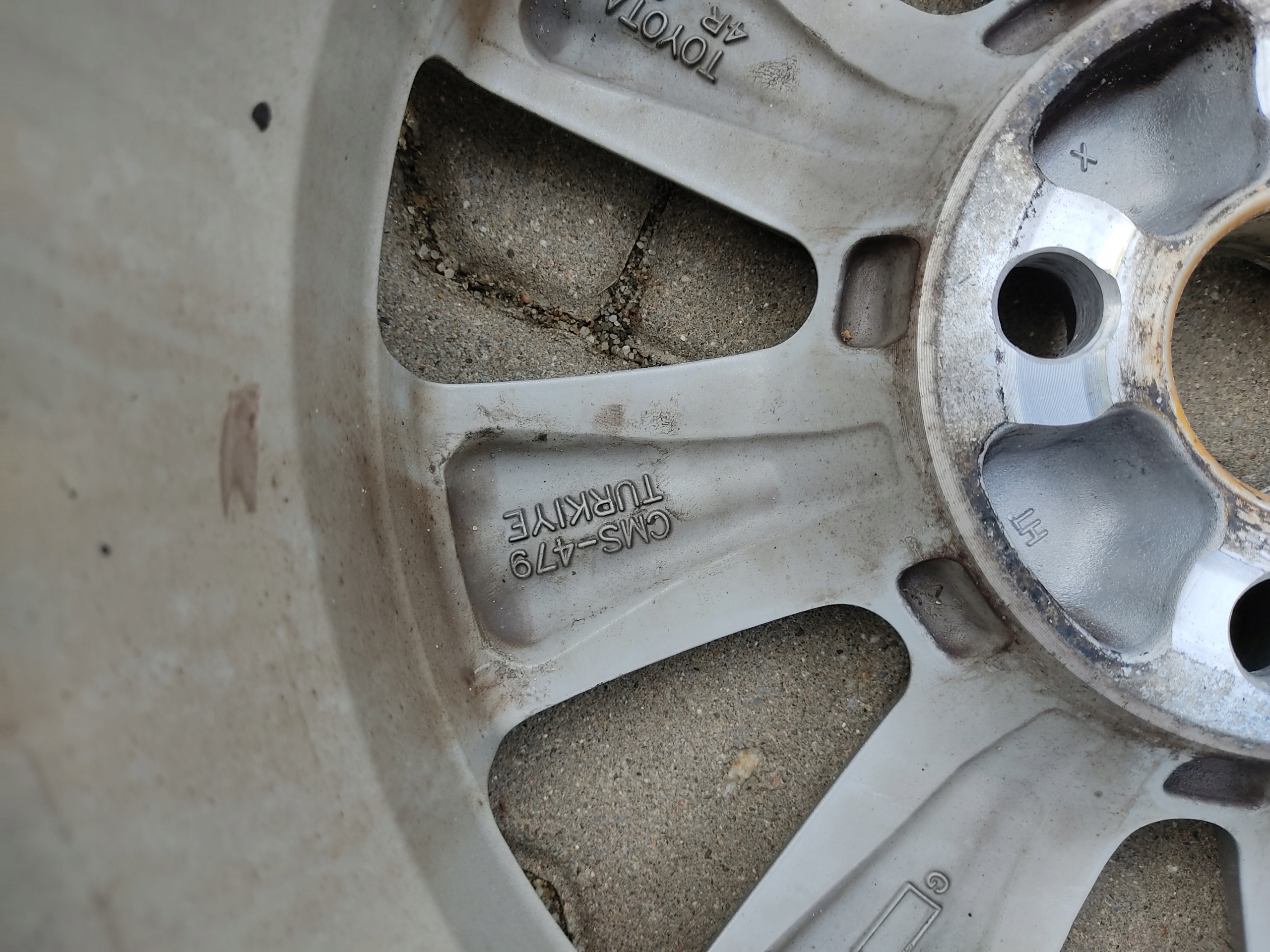 HLINIKOVY DISK ELEKTRON 15 TOYOTA YARIS II 4×100 5.5J 42611-0D240