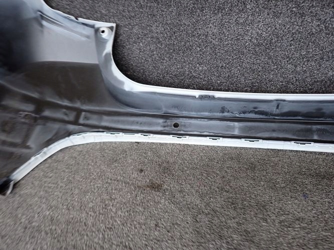 TOYOTA YARIS IV ZADNÝ NÁRAZNÍK