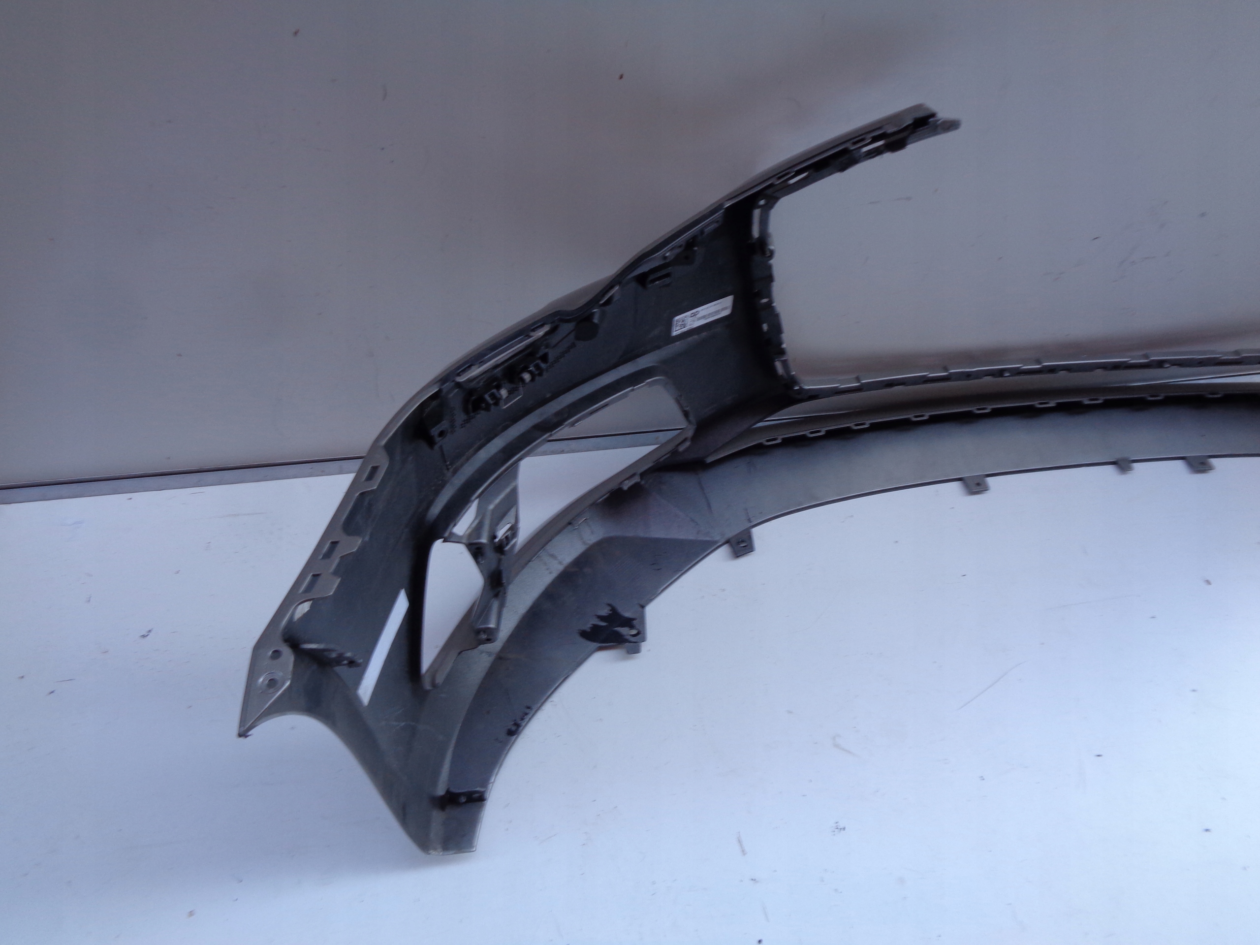 PREDNÝ NÁRAZNÍK AUDI A6 C8 4K 4K0 18- NR 22417