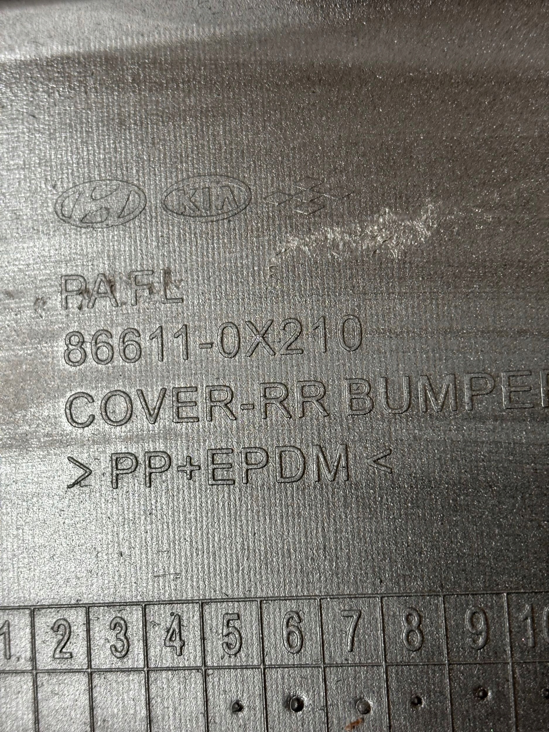 ZADNÝ NÁRAZNÍK HYUNDAI I10 LIFT 10-13