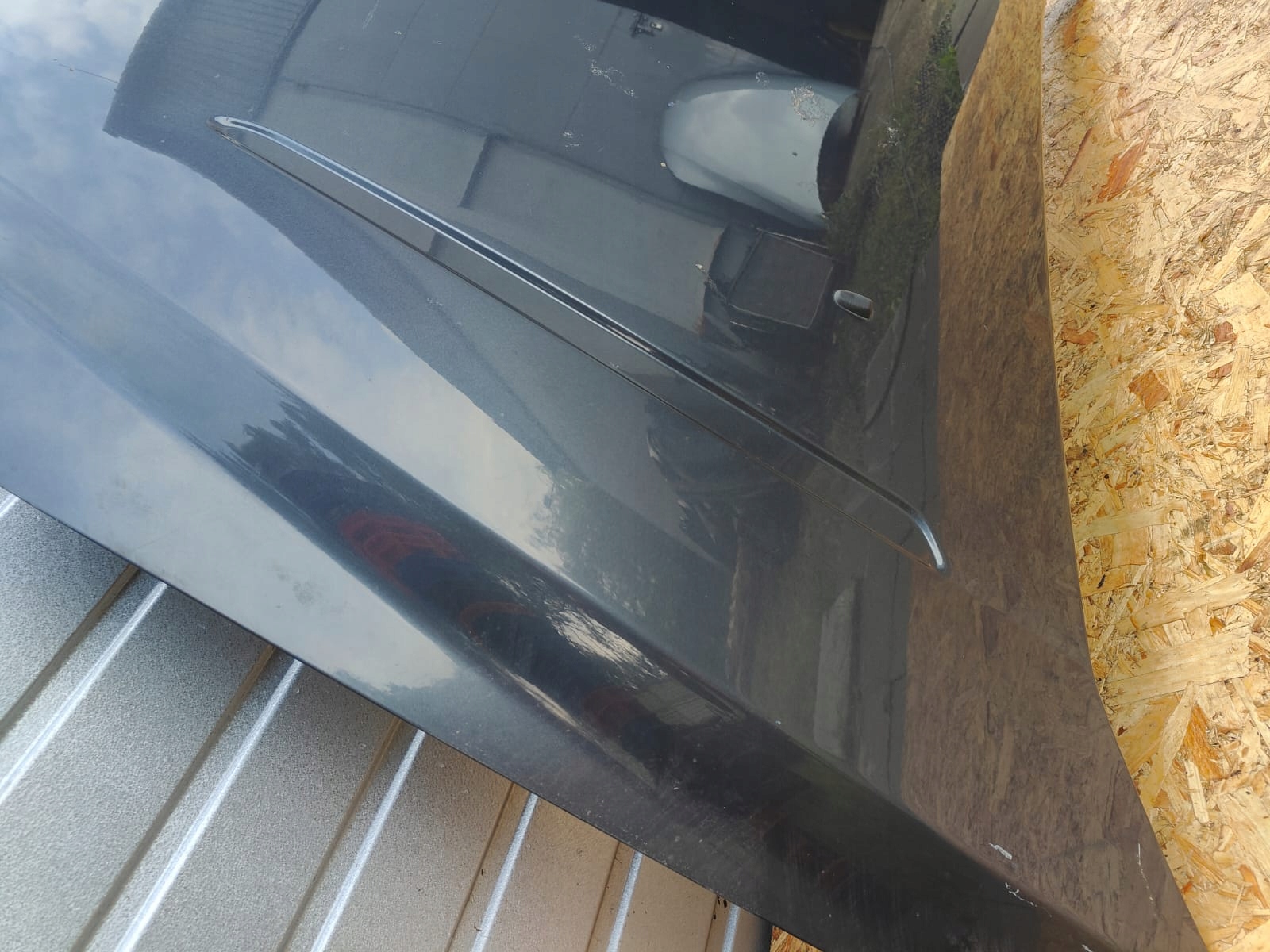 Ford Mondeo mk4 08-10 KRYT MOTORA PREDNÁ KAPOTA