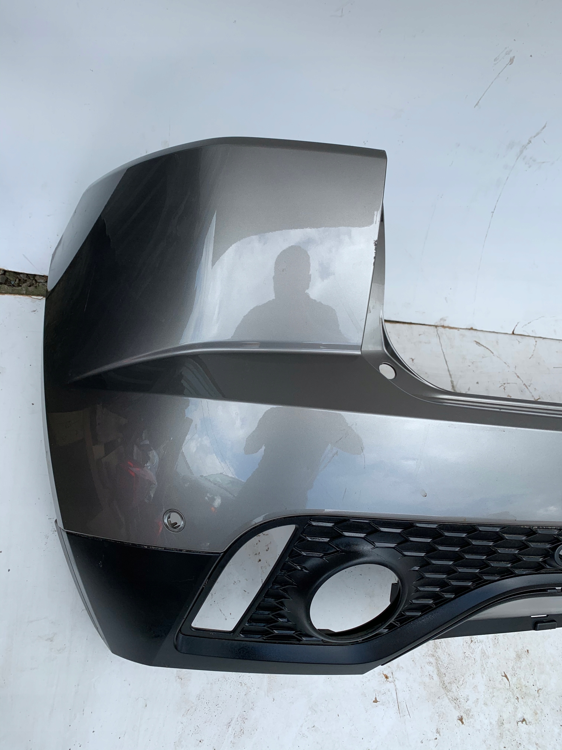 ZADNÝ NÁRAZNÍK JAGUAR E-PACE PDC