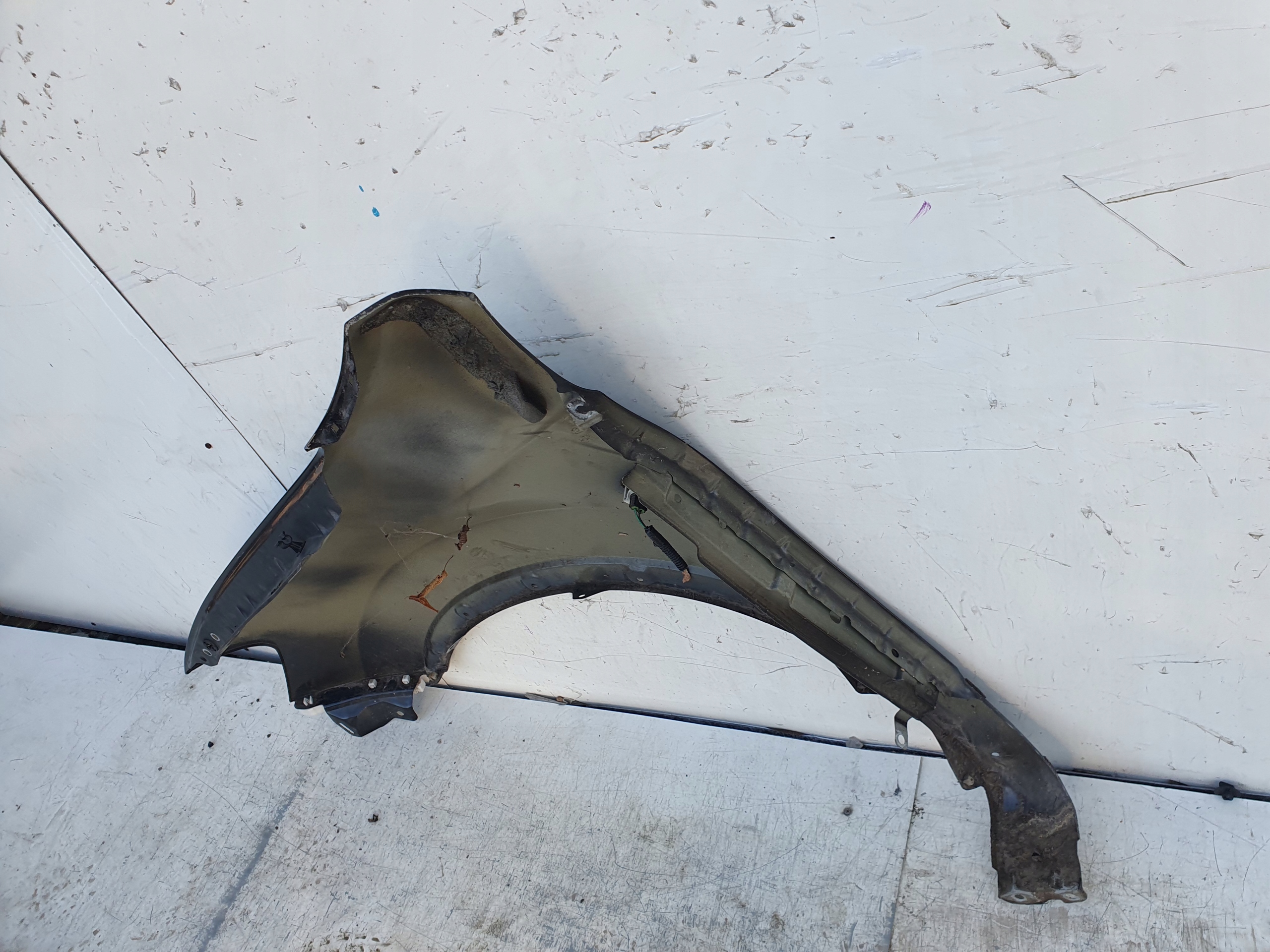 NISSAN QASHQAI J10 LIFT PRAVY PREDNY BLATNIK