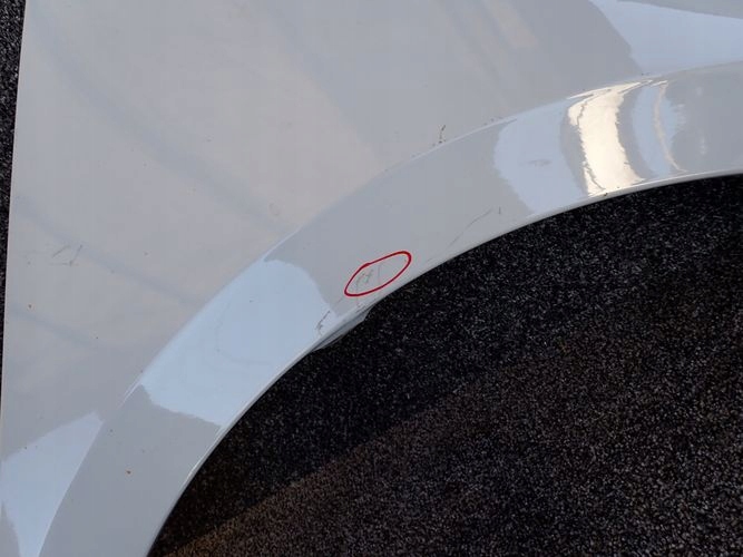 SKODA ENYAQ PRAVY PREDNY BLATNIK