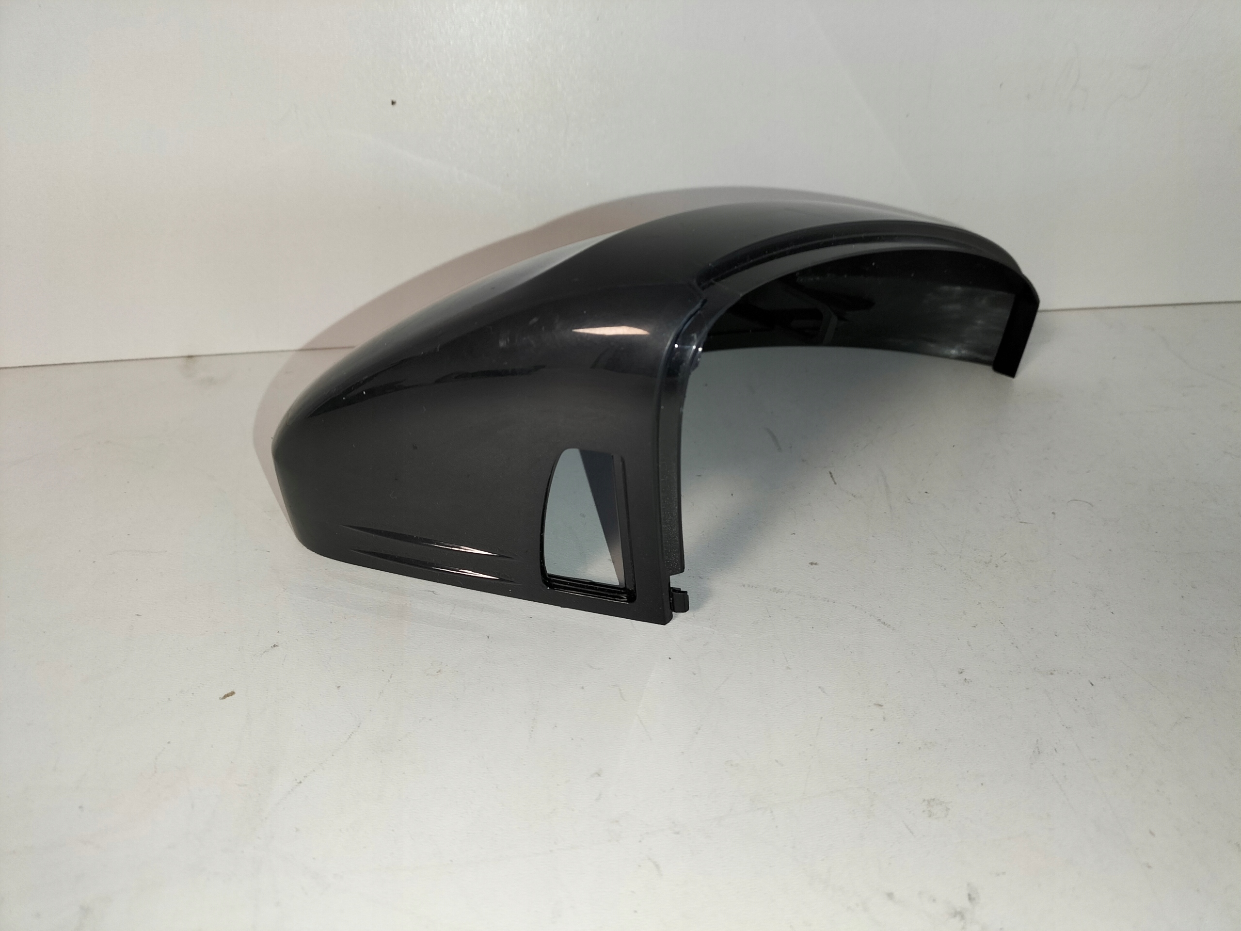 OBAL PRAVÉHO ZRKADLA VW TIGUAN II 16-