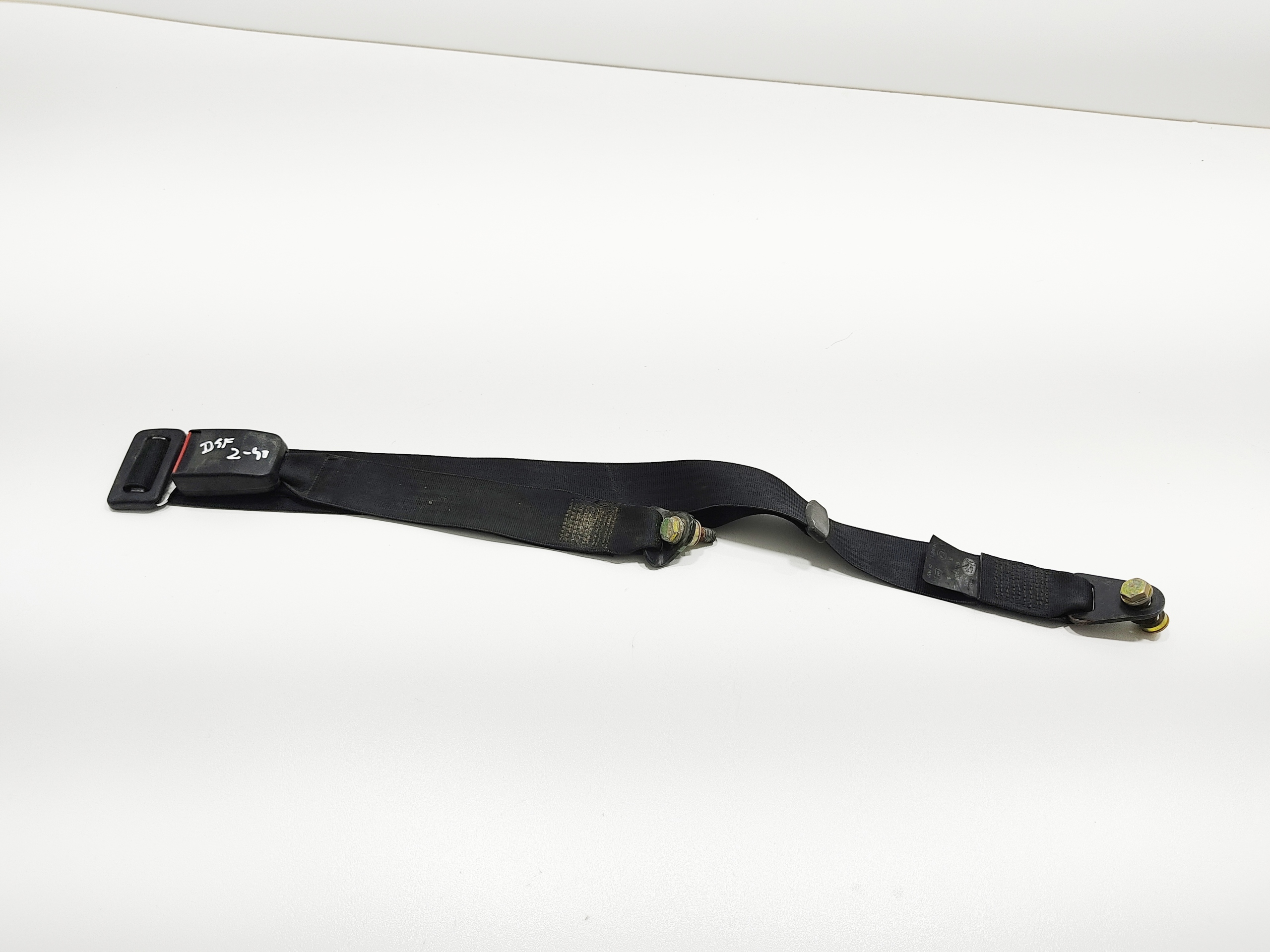 ZADNÝ BEDROVÝ BEZPEČNOSTNÝ PÁS LAND ROVER DEFENDER BTR 9626 BTR9626