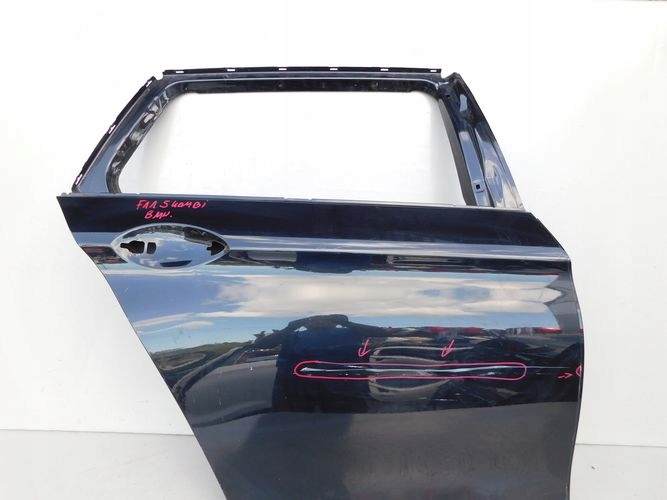 BMW F11 5 KOMBI PRAVE ZADNE DVERE
