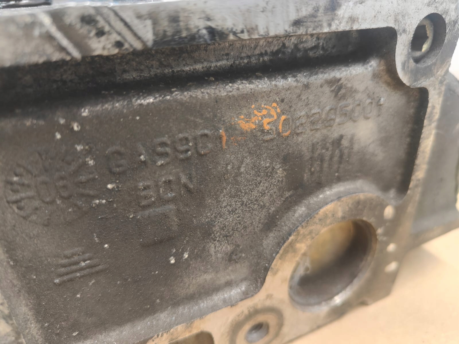 Iveco HLAVA MOTORA 502295001 2.3 hpi