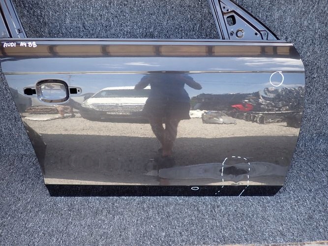AUDI A4 B8 08- PRAVE PREDNE DVERE