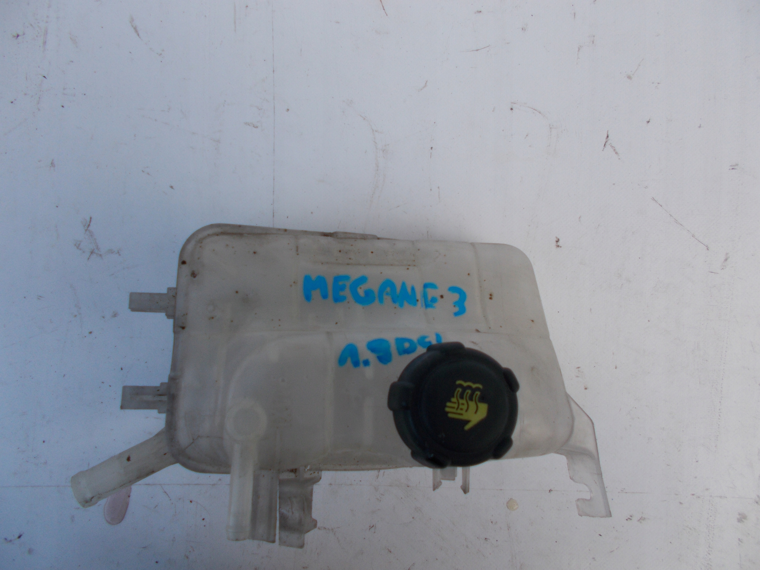 VYROVNÁVACIA NÁDOBKA MEGANE 3 III 1.9DCI