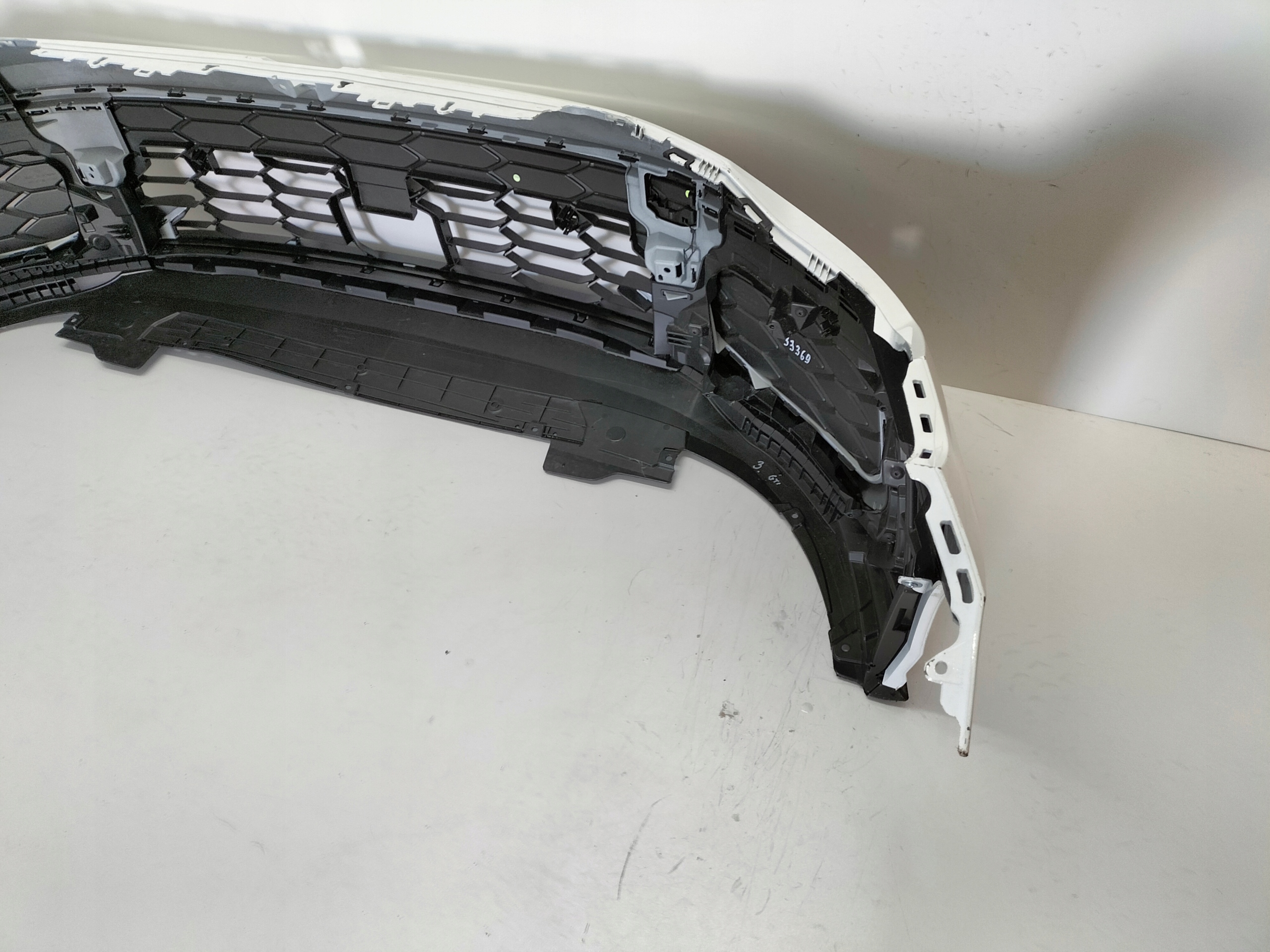 PREDNÝ NÁRAZNÍK VW GOLF 8 VIII LIFT 24- GTI