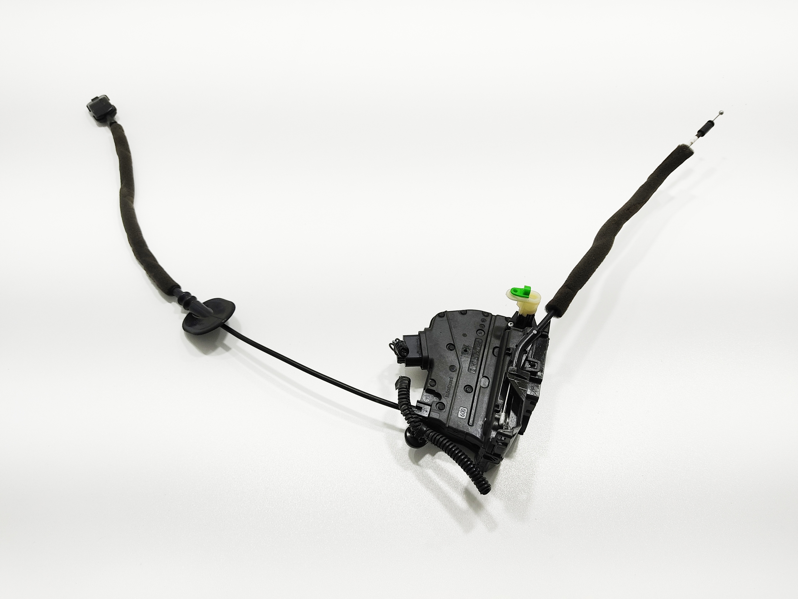 ZAMOK LAVYCH PREDNYCH DVERI RENAULT ZOE I 805031107R 2013-2019 EUROPA