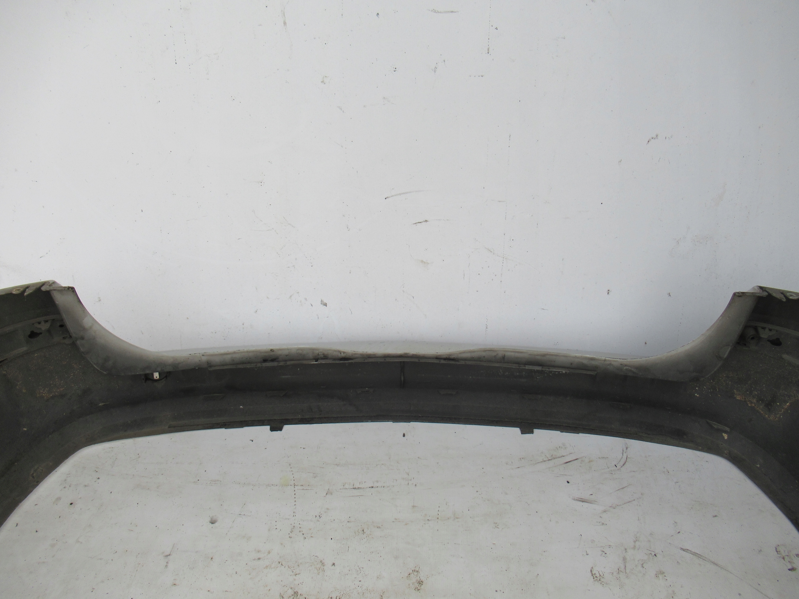 ZADNÝ NÁRAZNÍK OPEL ASTRA H 3 III KOMBI