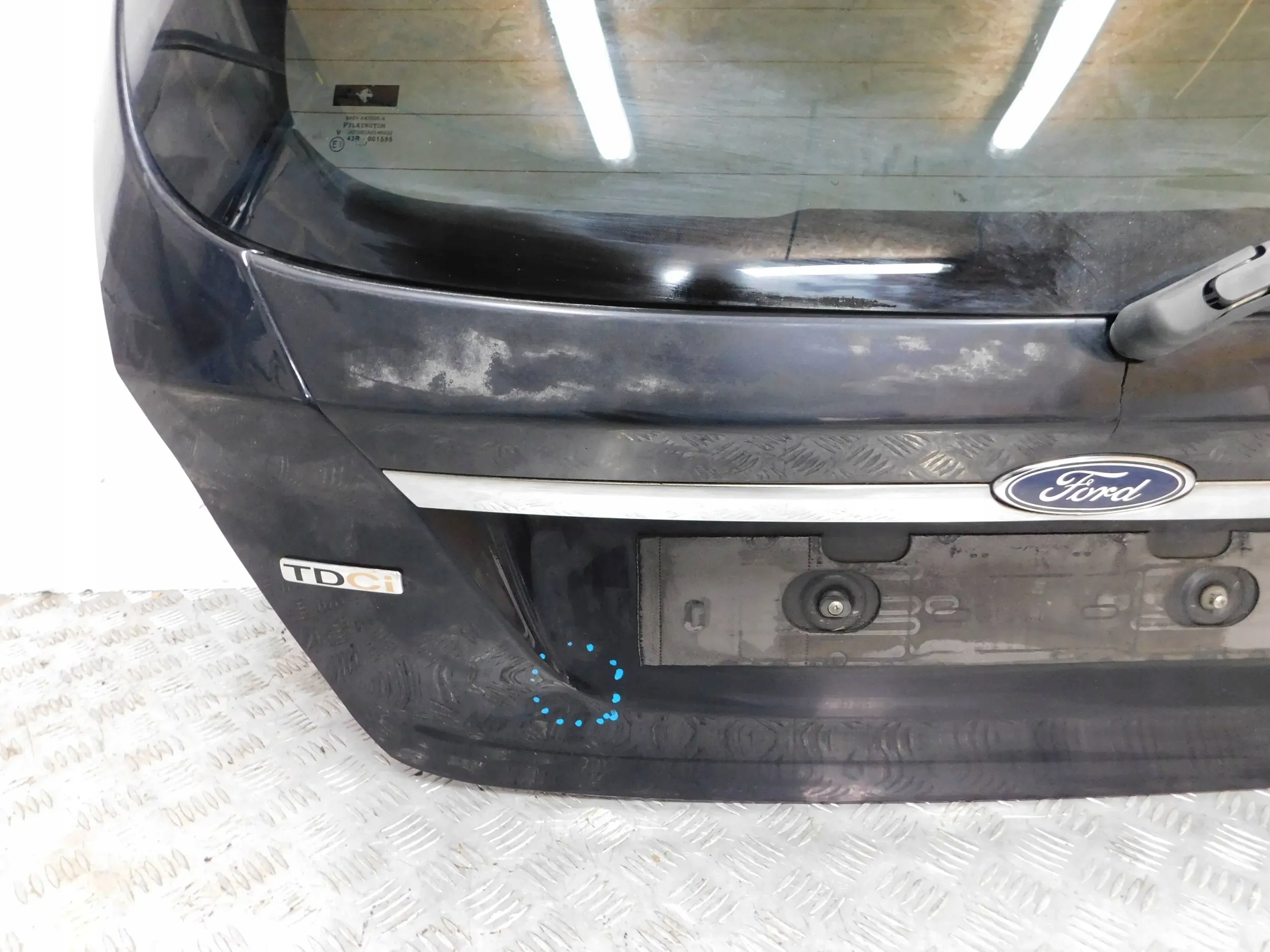 ZADNÁ KAPOTA FORD FIESTA MK7