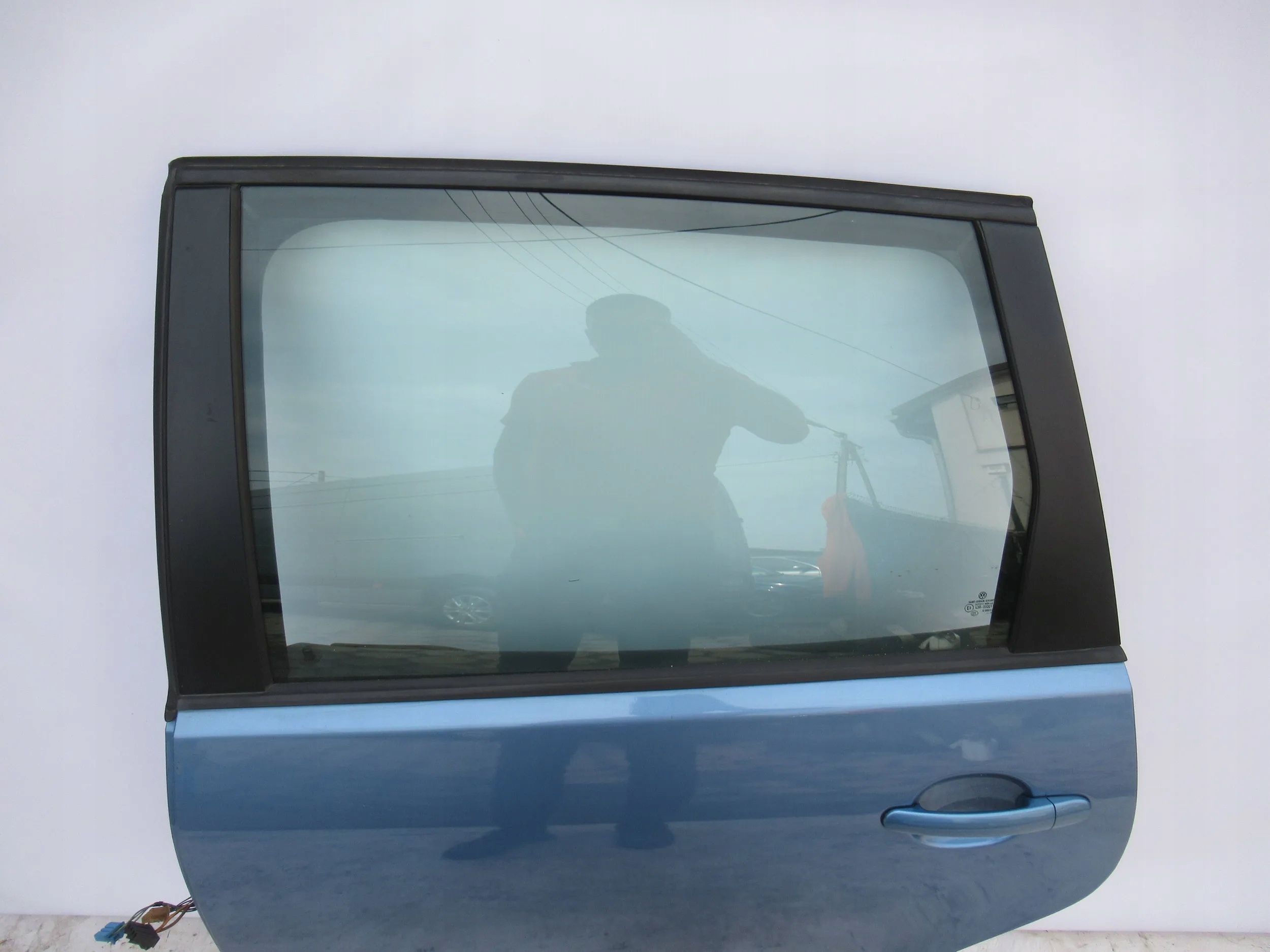 LAVE ZADNE DVERE VW POLO 6Q