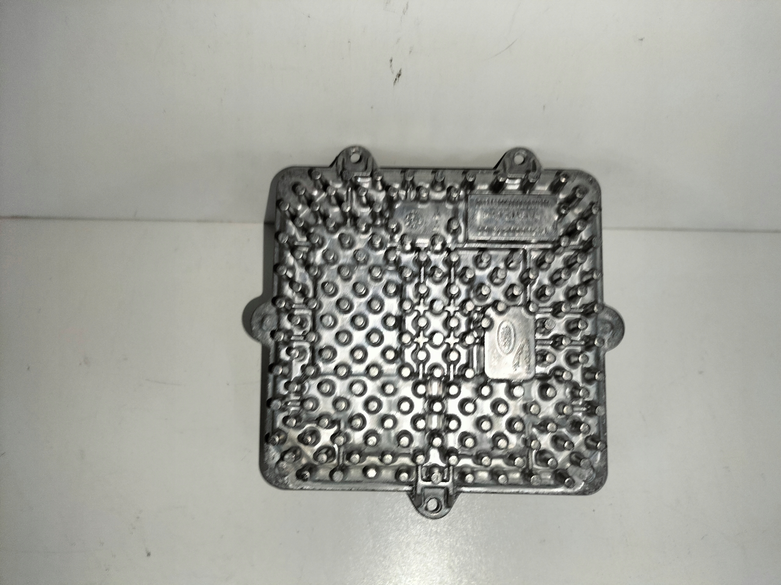 MENIČ NAPÄTIA MODUL LED JAGUAR LAND ROVER