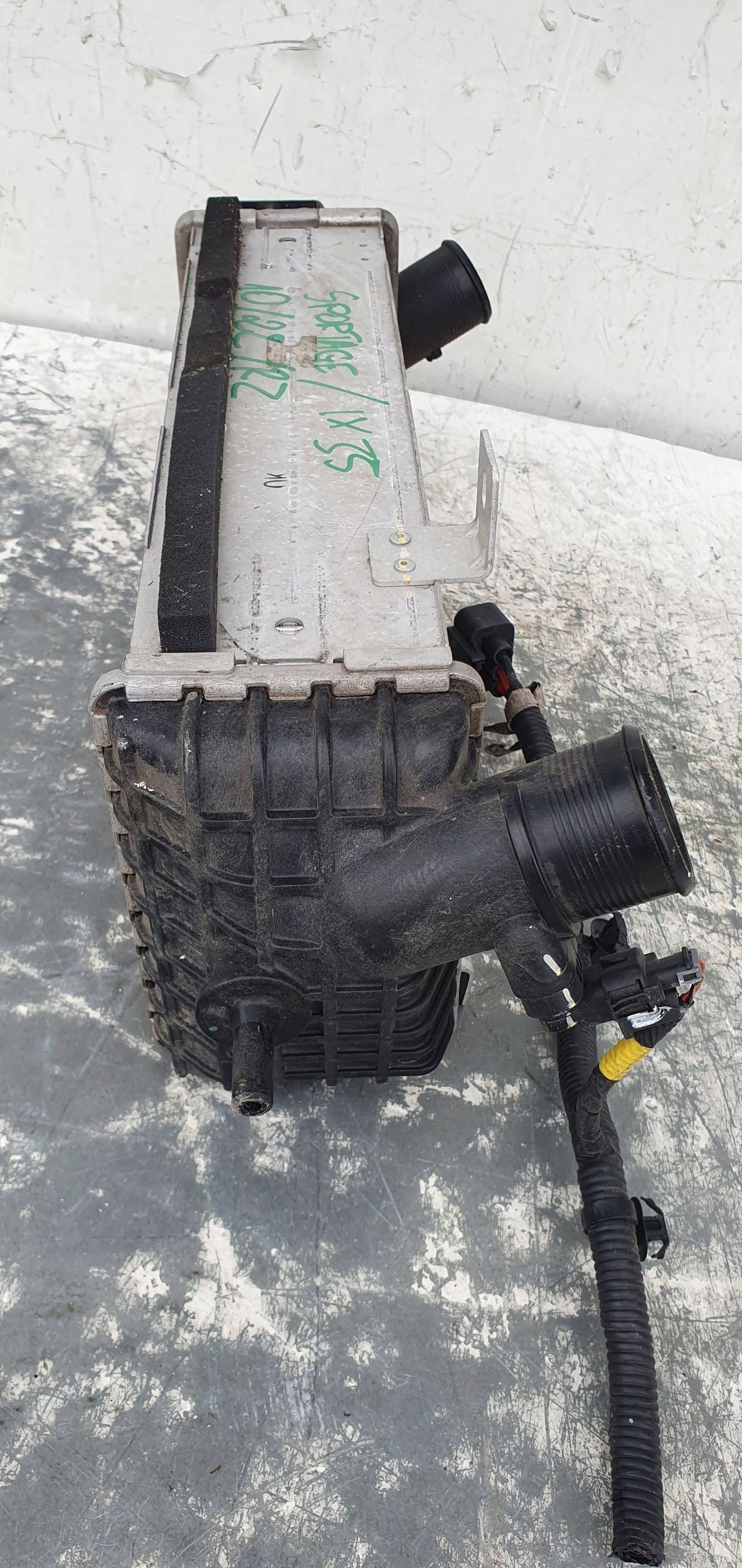Hyundai ix35 crdi CHLADIC VZDUCHU INTERCOOLER