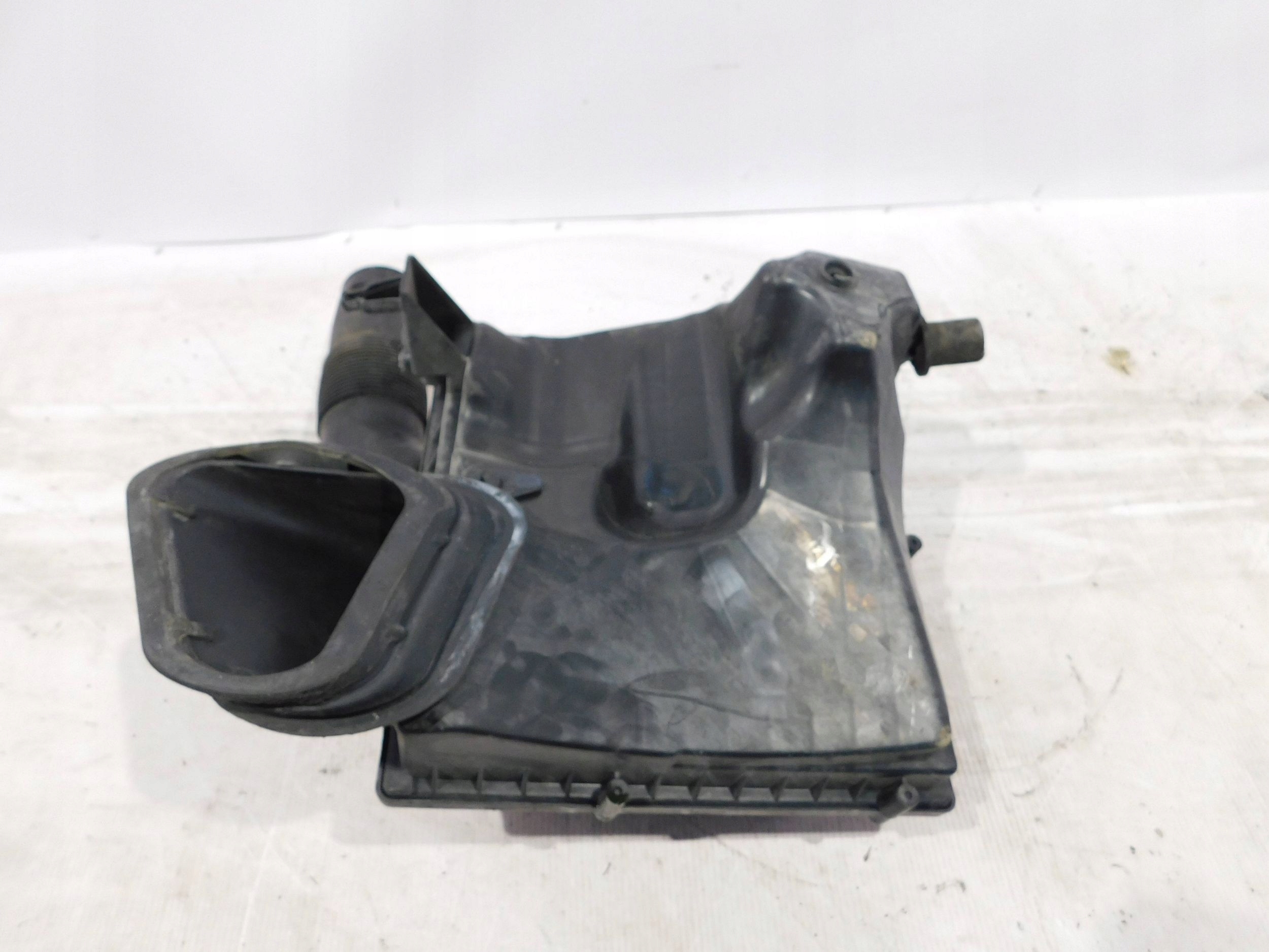 OBAL VZDUCHOVÉHO FILTERA OPEL ZAFIRA C 1.4 TURBO