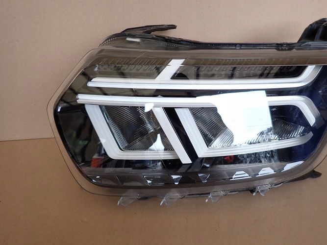 DACIA DUSTER II FULL LED LIFT 21- LAVE PREDNE SVETLO 260602465R