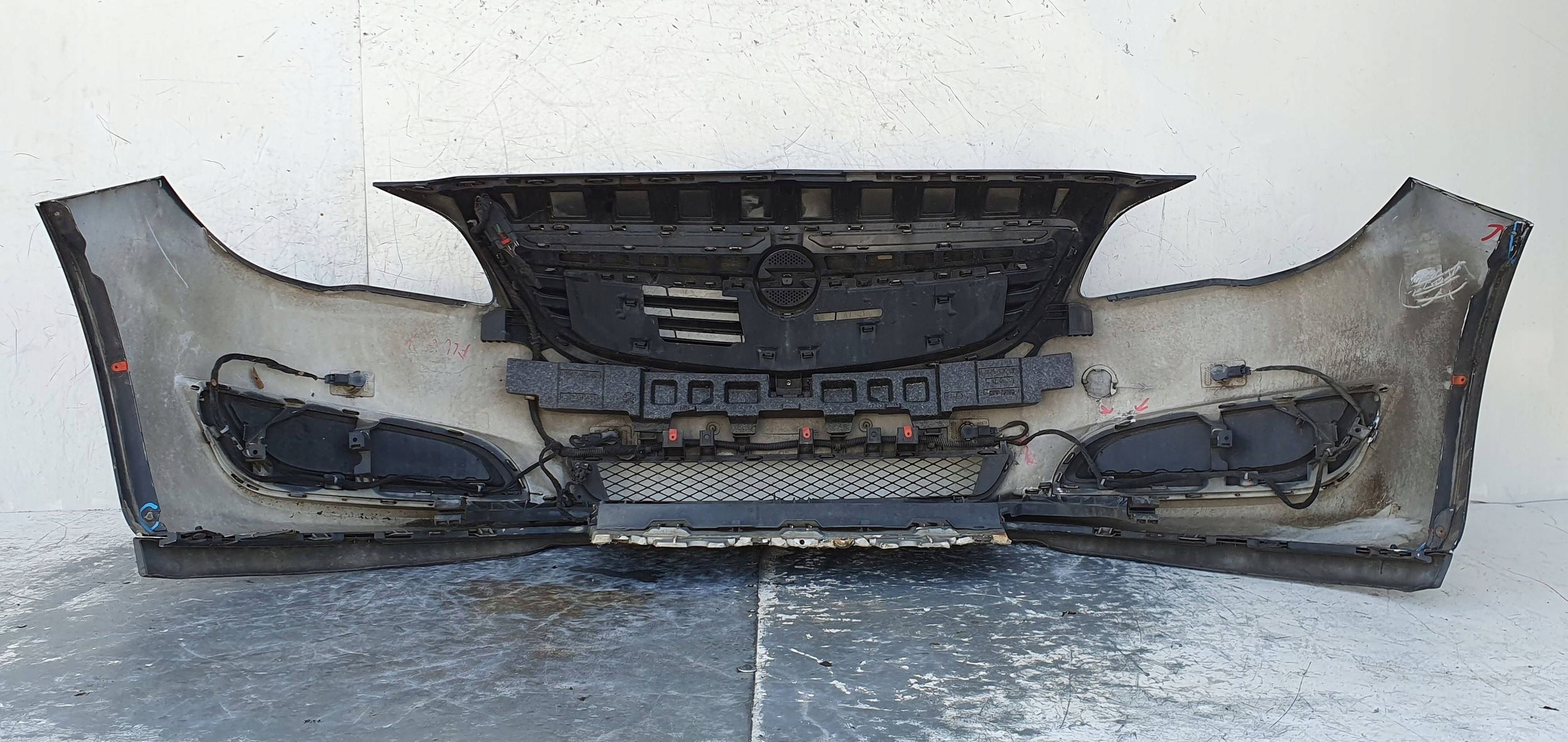 Opel Insignia A LIFT PDC PREDNÝ NÁRAZNÍK 22787147