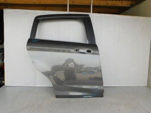 FORD B-MAX PRAVE ZADNE DVERE FORD B-MAX PRAVE ZADNE DVERE