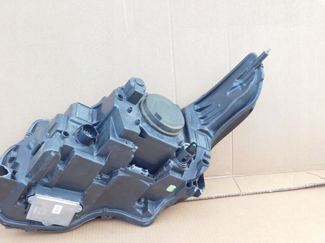 RANGE VOGUE BI XENON 13-16 PRAVE PREDNE SVETLO