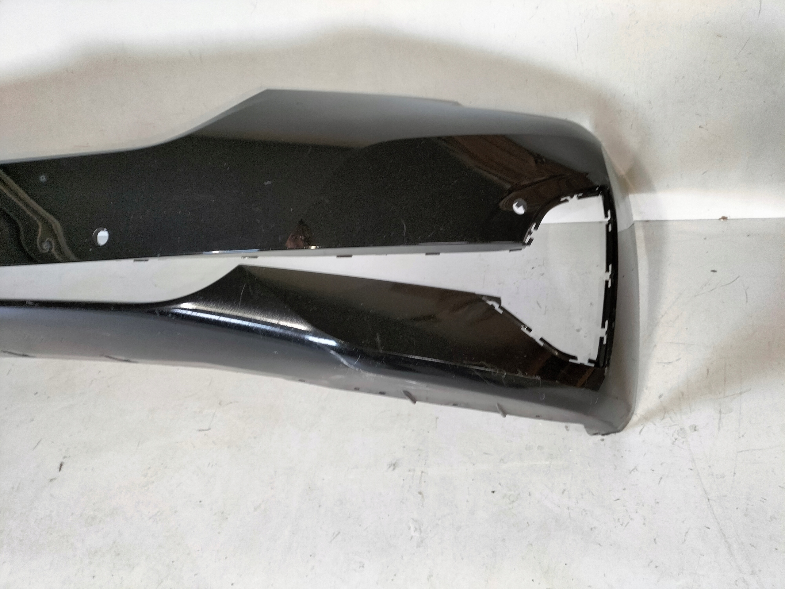 PREDNÝ NÁRAZNÍK BMW 5 G30 G31 LIFT 20-