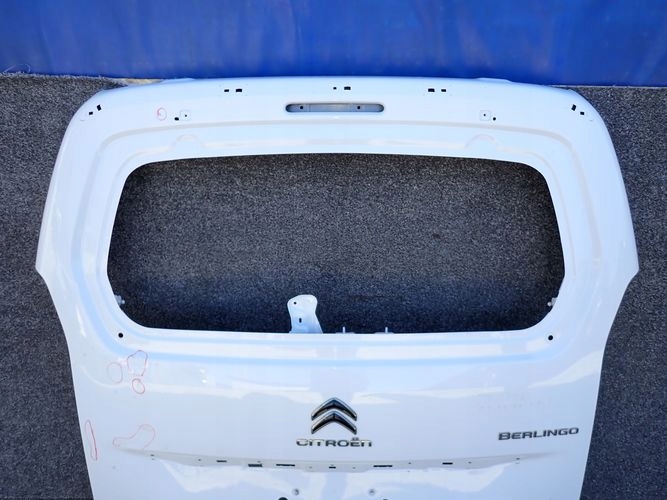 BERLINGO PARTNER IV RIFTER COMBO E ZADNÁ KAPOTA PRE VÝKLOPNÉ OKNO