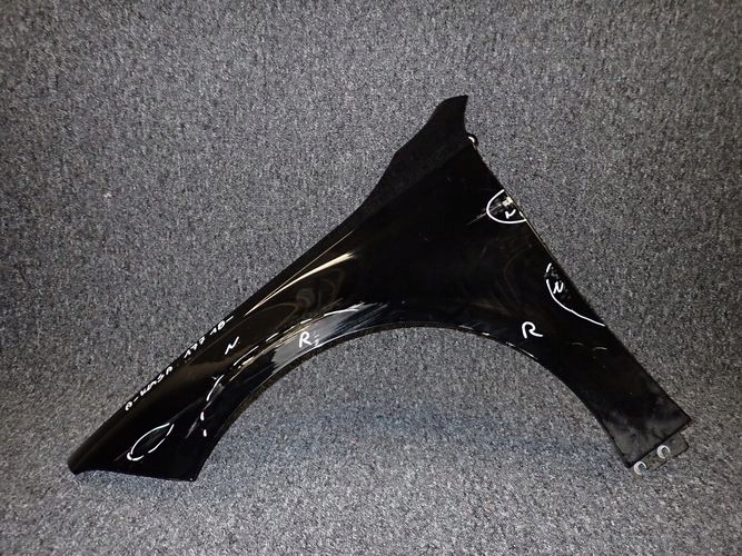 MERCEDES W177 177 A-KLASA 18- ĽAVÝ PREDNÝ BLATNÍK