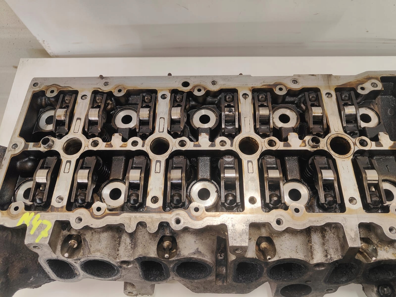 BMW e60 e90 e87 N47D20A 7797678 HLAVA KOMPLET VAČKY VENTILY