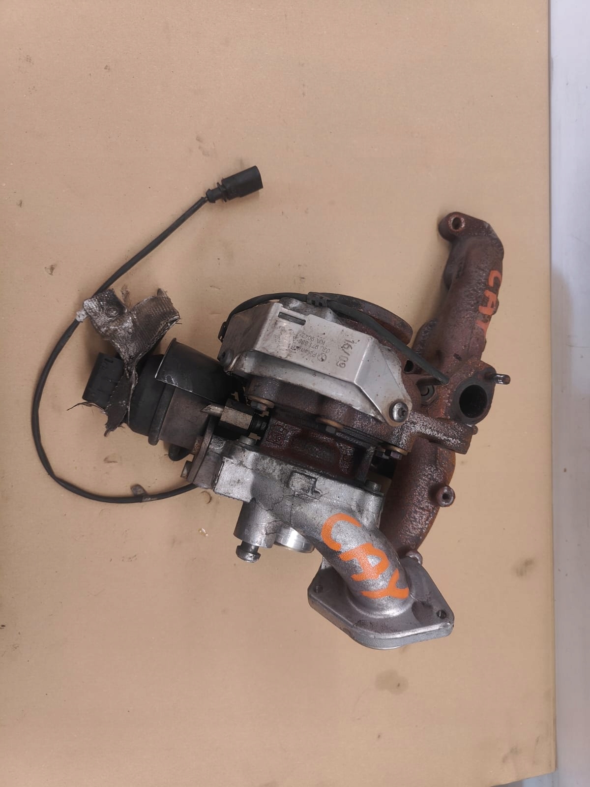 Volkswagen 1.6 tdi cay 03L253016H TURBO TURBO