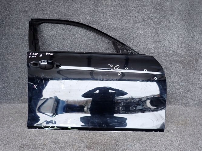 BMW F30 F31 3 PRAVE PREDNE DVERE