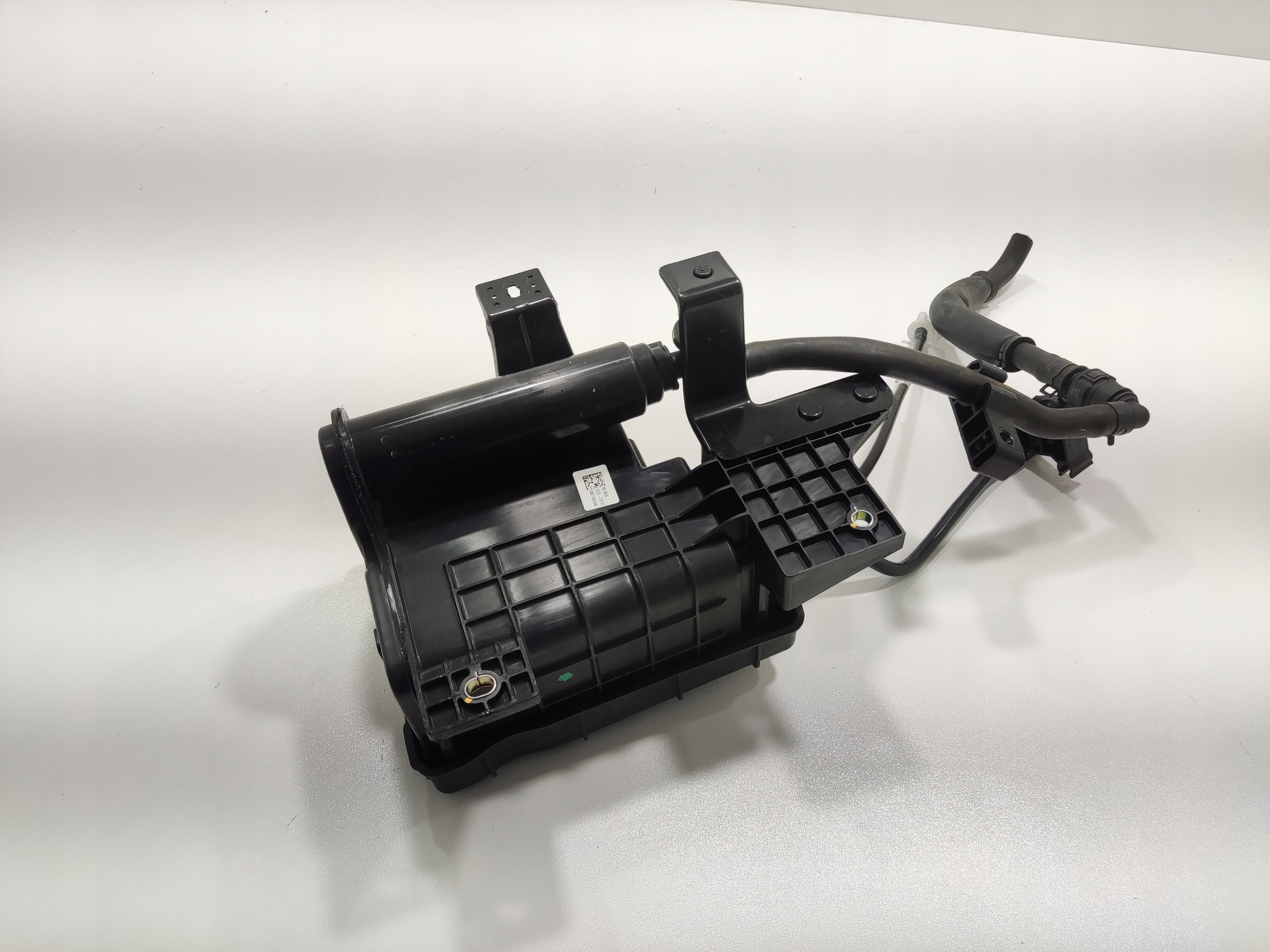 UHLÍKOVÝ FILTER HYUNDAI KONA II 1.6 HYBRID 2023-2025 31420-CM100